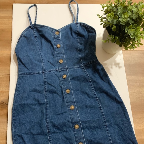 Mini Denim Dress button down - Picture 2 of 6